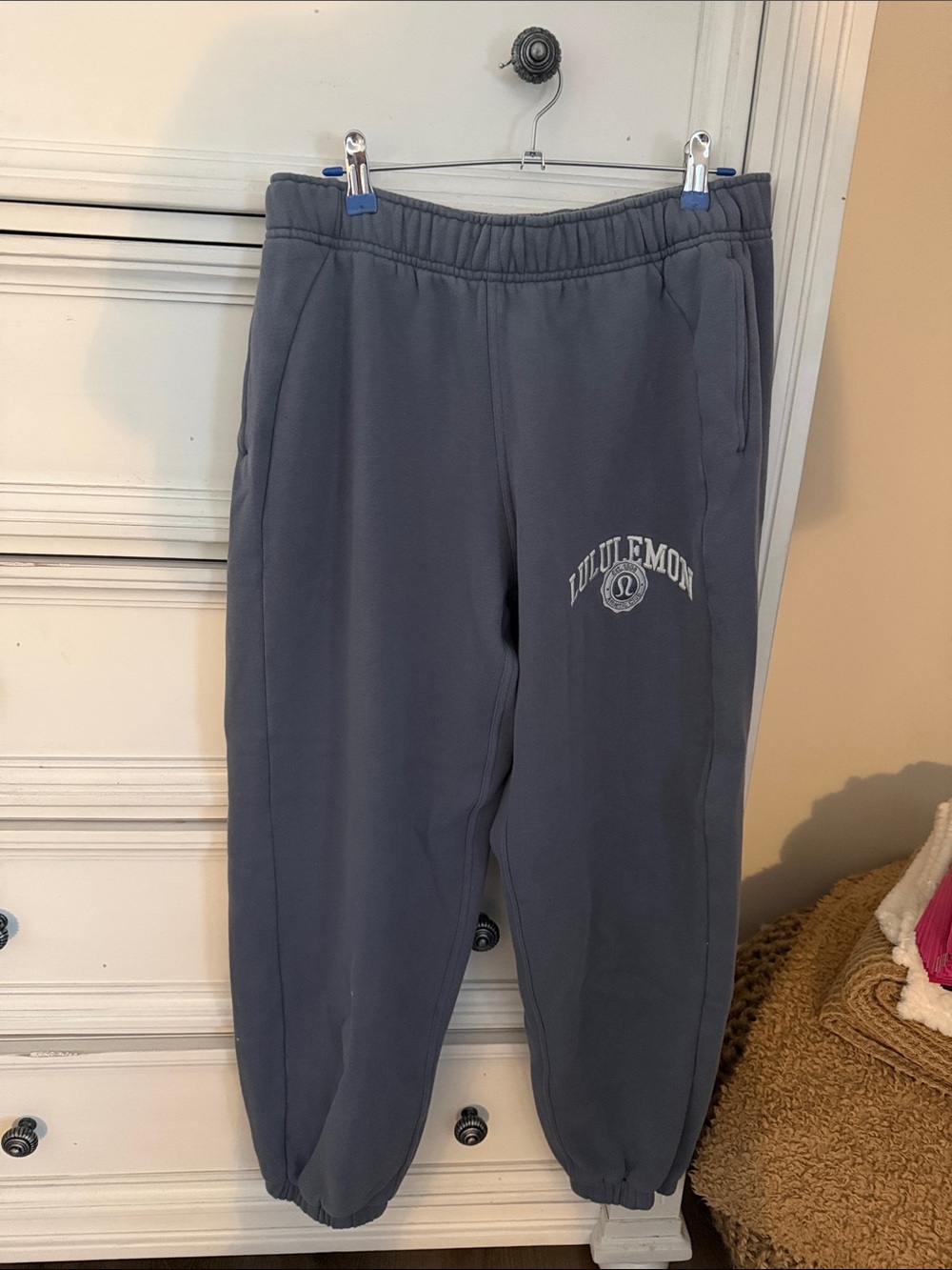 Women’s Lululemon navy blue/gray sweatpants